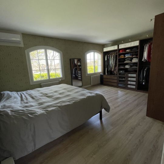  BOUTIN MATTHIAS : Maison / Villa | SAINTE-EULALIE (33560) | 186 m2 | 1 844 € 