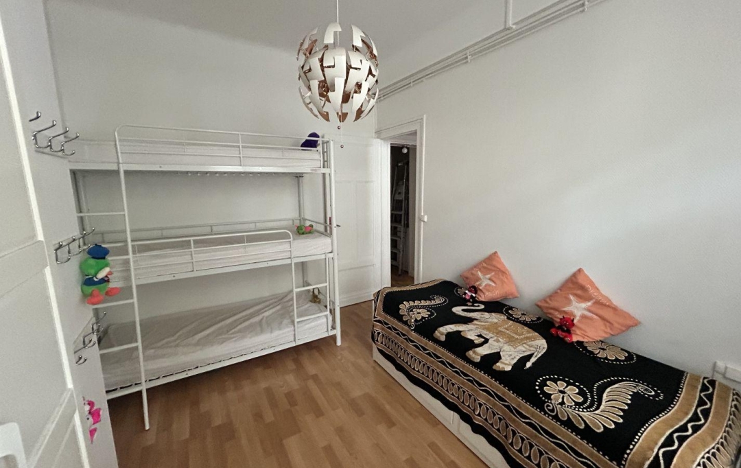 BOUTIN MATTHIAS : Appartement | ARCACHON (33120) | 46 m2 | 900 € 