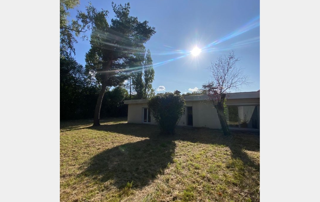 BOUTIN MATTHIAS : Maison / Villa | SAINT-MEDARD-EN-JALLES (33160) | 122 m2 | 1 650 € 