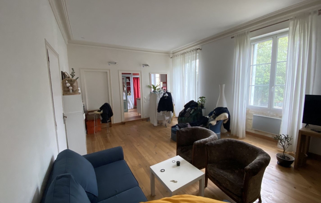BOUTIN MATTHIAS : Appartement | CARBON-BLANC (33560) | 60 m2 | 735 € 