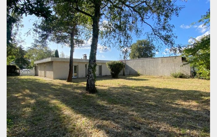  BOUTIN MATTHIAS Maison / Villa | SAINT-MEDARD-EN-JALLES (33160) | 122 m2 | 1 650 € 